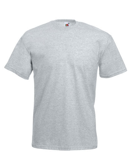 Lysegrå T-shirt fra Fruit of the Loom hænger stille foran en hvid baggrund.